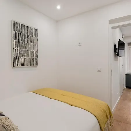 Petite Charm In Old * Lisboa